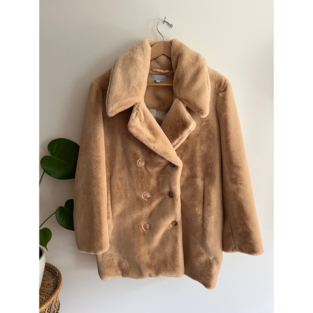 Article Nude Peachy Pale Pink XS Faux Fur Jacket